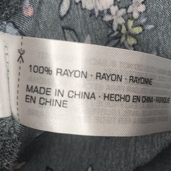 Suppliers by UnionBay blouse - Picture 5 of 6